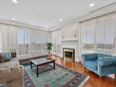 1300 ARMY NAVY DRIVE , Unit PH3, ARLINGTON, VA 22202