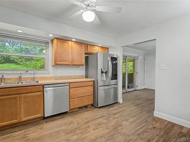 617 Stoneybrook Drive, Dayton, OH 45429 Photo 13