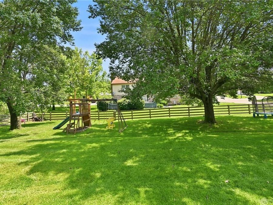 Property Image 37
