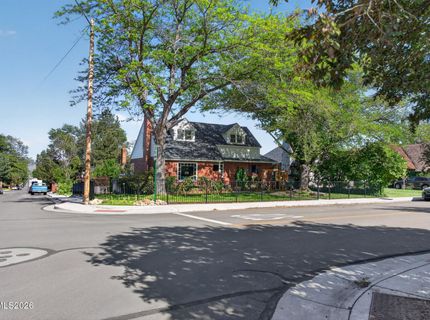 1310 Lander Street, Reno, NV 89509 Photo