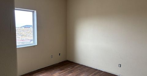 4500 Glenwood Drive, Fernley, NV 89408 Photo