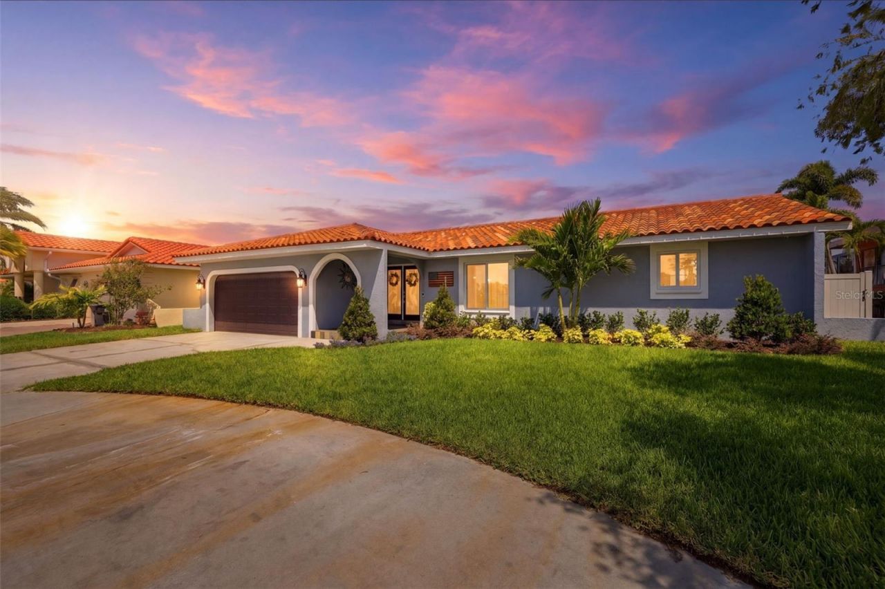 831 Chipaway Drive, Apollo Beach, FL 33572 Photo