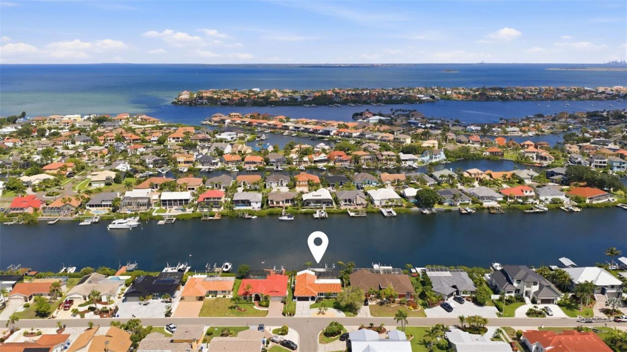 831 Chipaway Drive, Apollo Beach, FL 33572 Photo