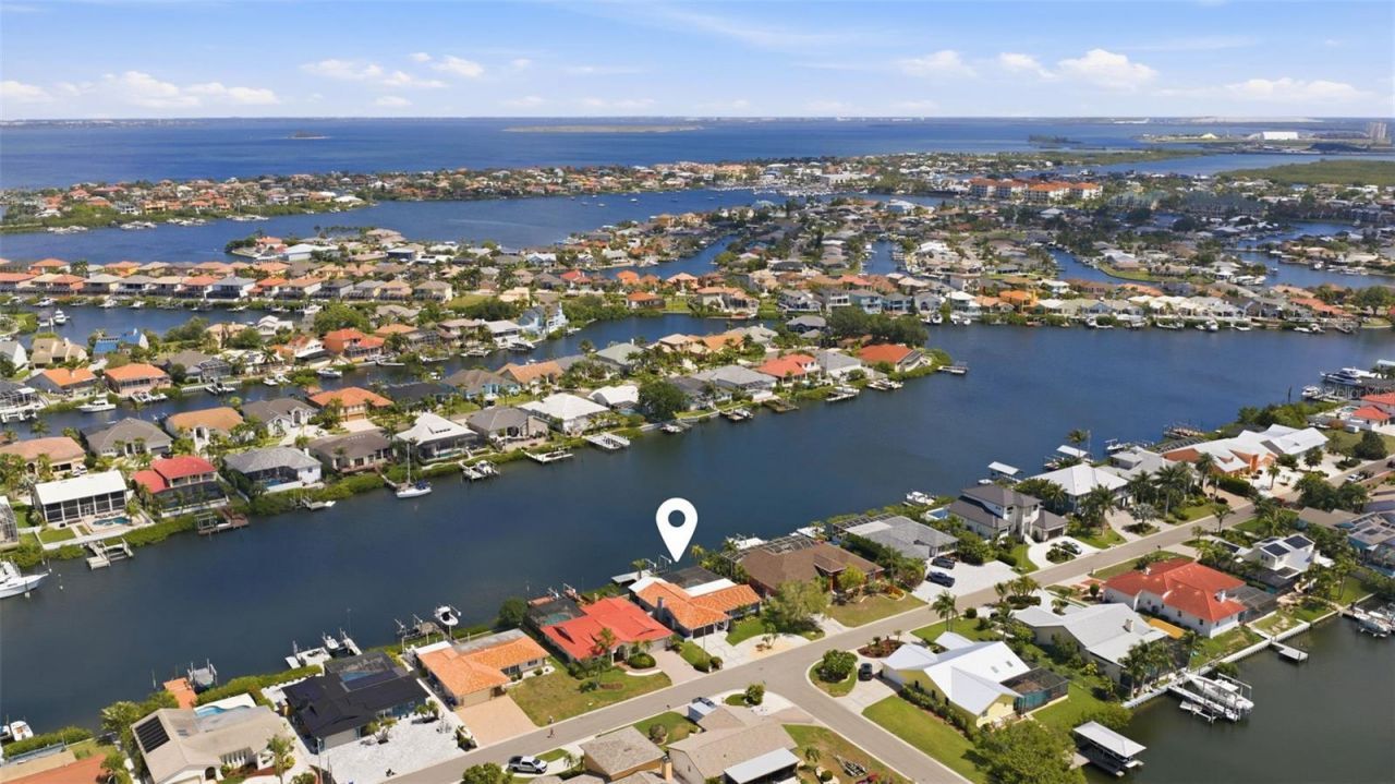 831 Chipaway Drive, Apollo Beach, FL 33572 Photo