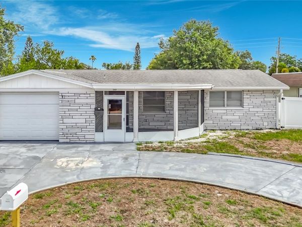 3441 EISENHOWER DRIVE, HOLIDAY, FL 34691