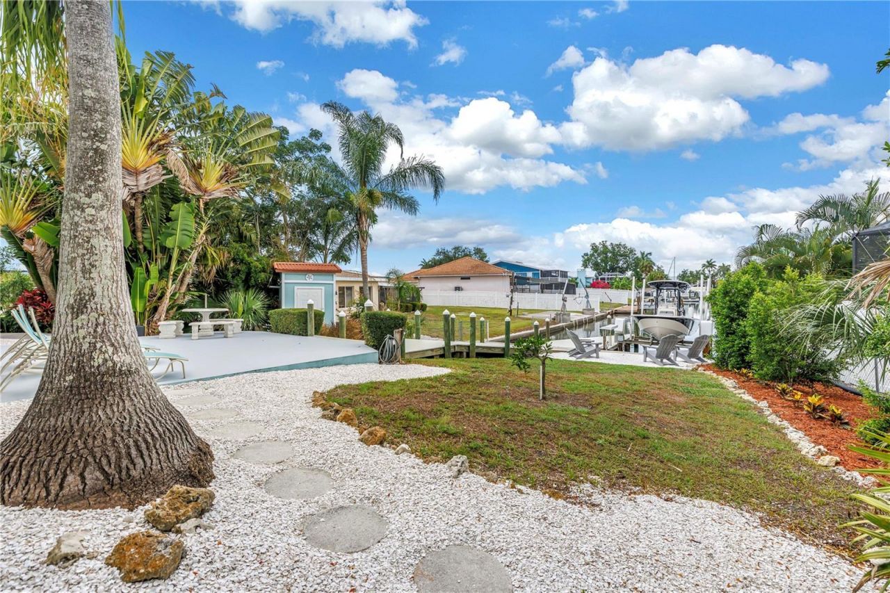 4911 Palmetto Point Drive, Palmetto, FL 34221 Photo