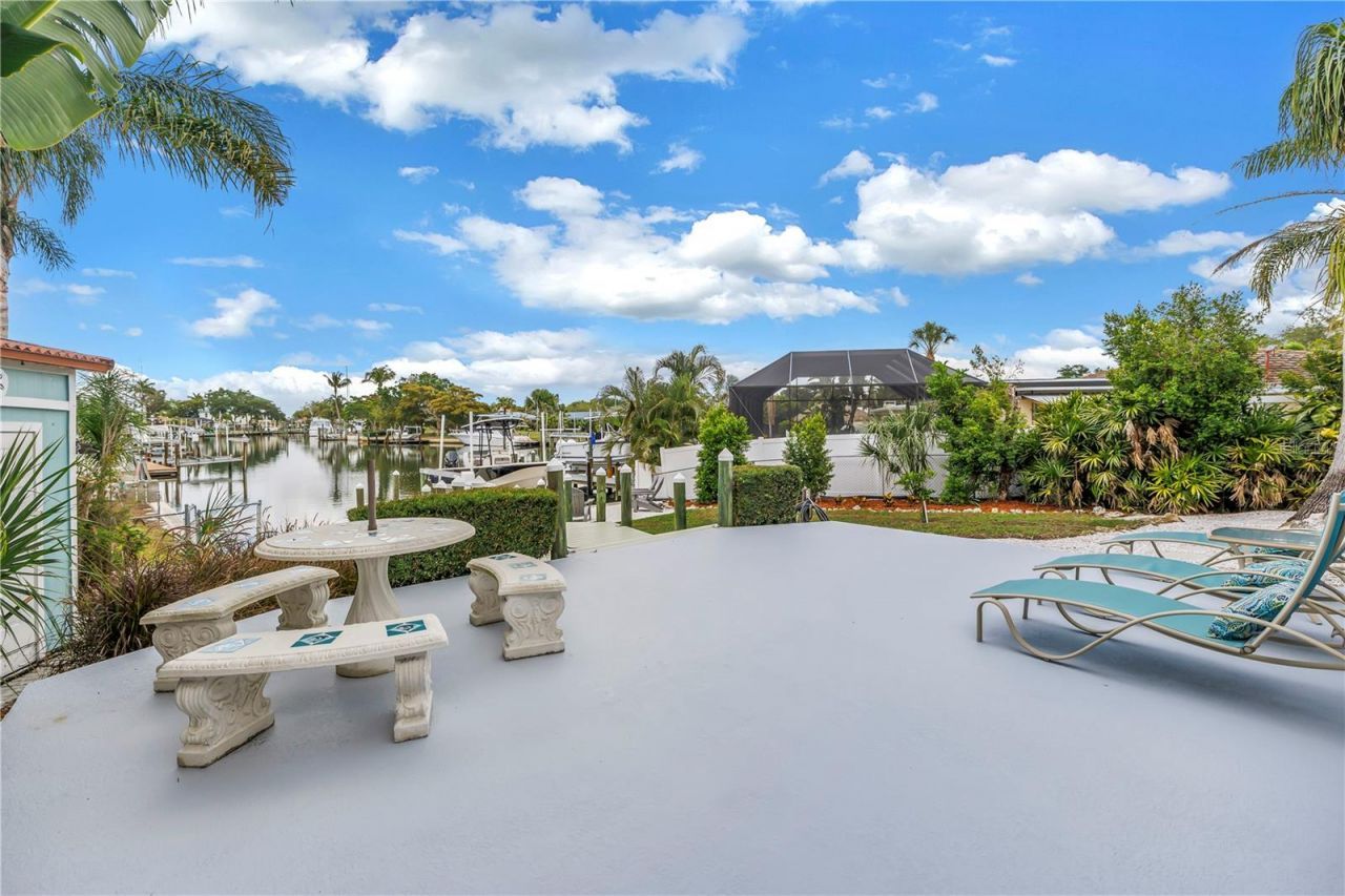 4911 Palmetto Point Drive, Palmetto, FL 34221 Photo