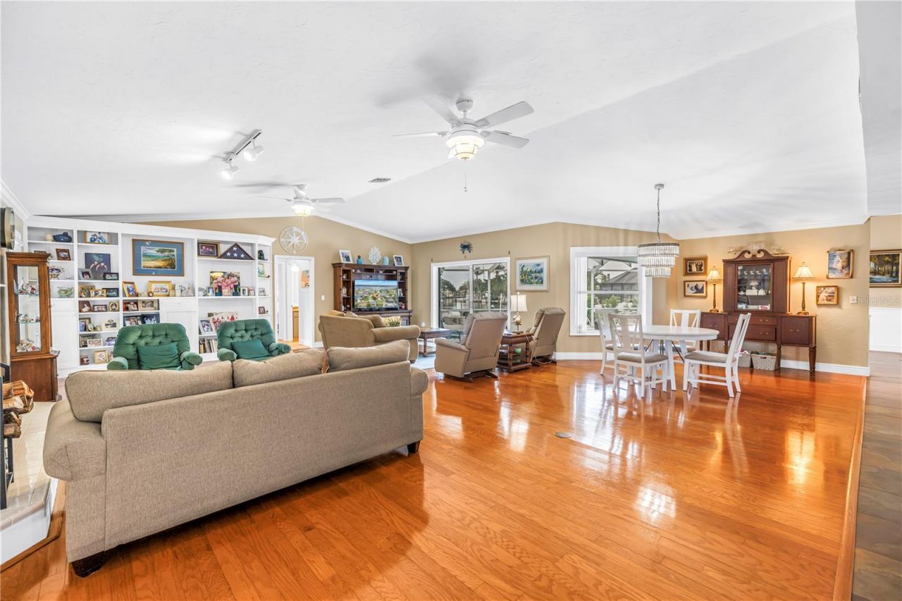 4911 Palmetto Point Drive, Palmetto, FL 34221 Photo