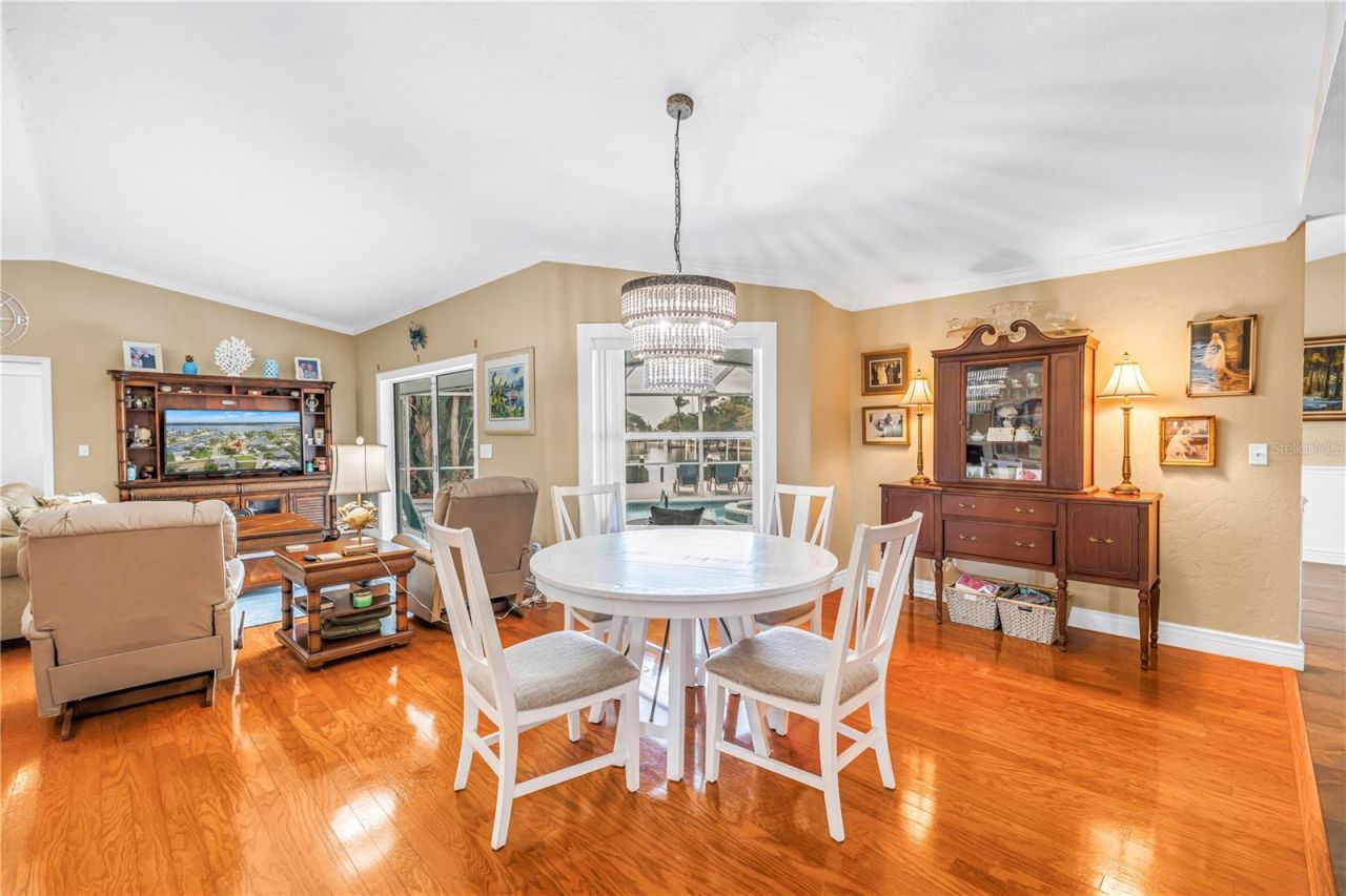 4911 Palmetto Point Drive, Palmetto, FL 34221 Photo