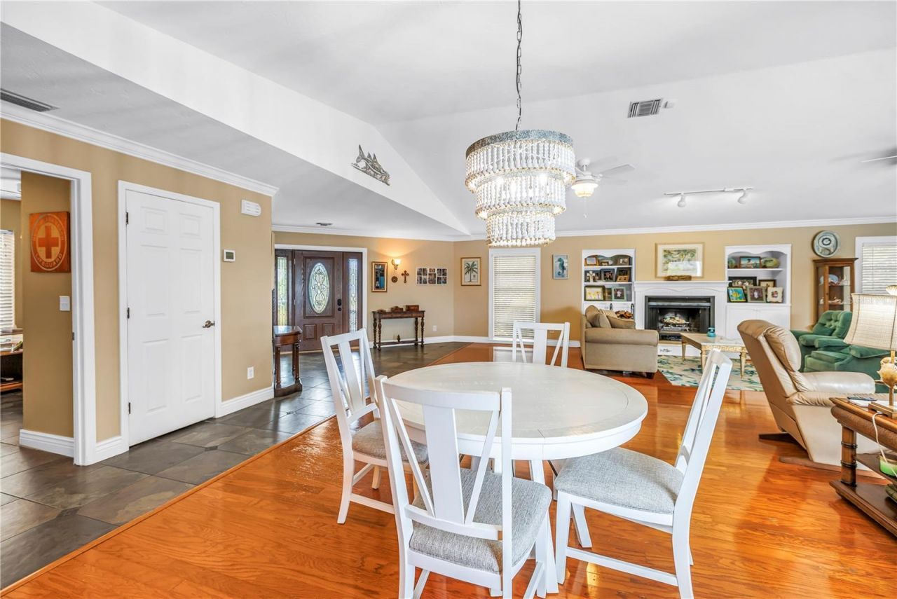 4911 Palmetto Point Drive, Palmetto, FL 34221 Photo