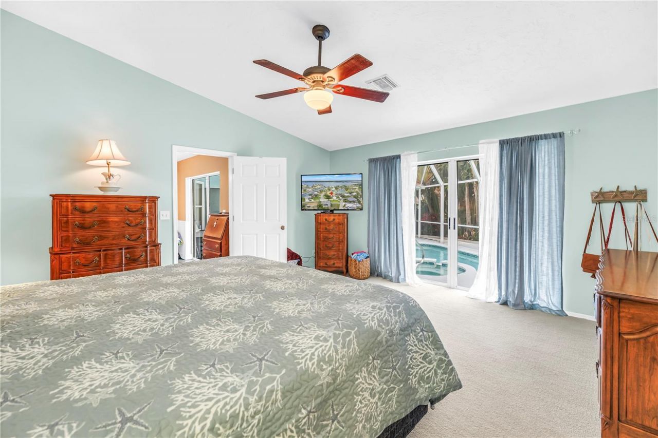 4911 Palmetto Point Drive, Palmetto, FL 34221 Photo