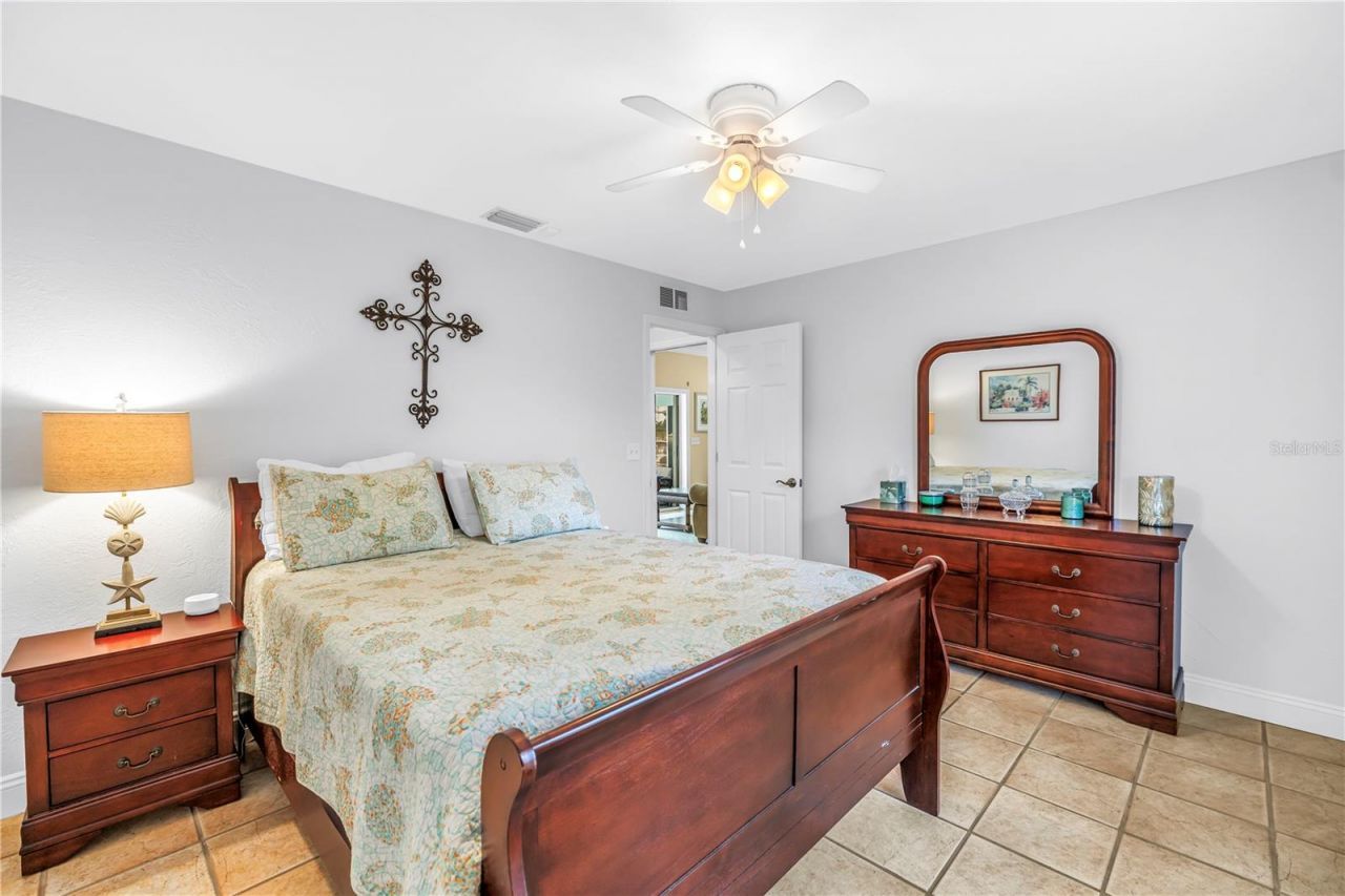 4911 Palmetto Point Drive, Palmetto, FL 34221 Photo