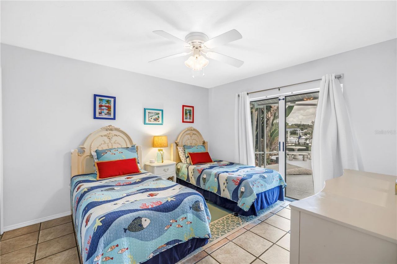 4911 Palmetto Point Drive, Palmetto, FL 34221 Photo
