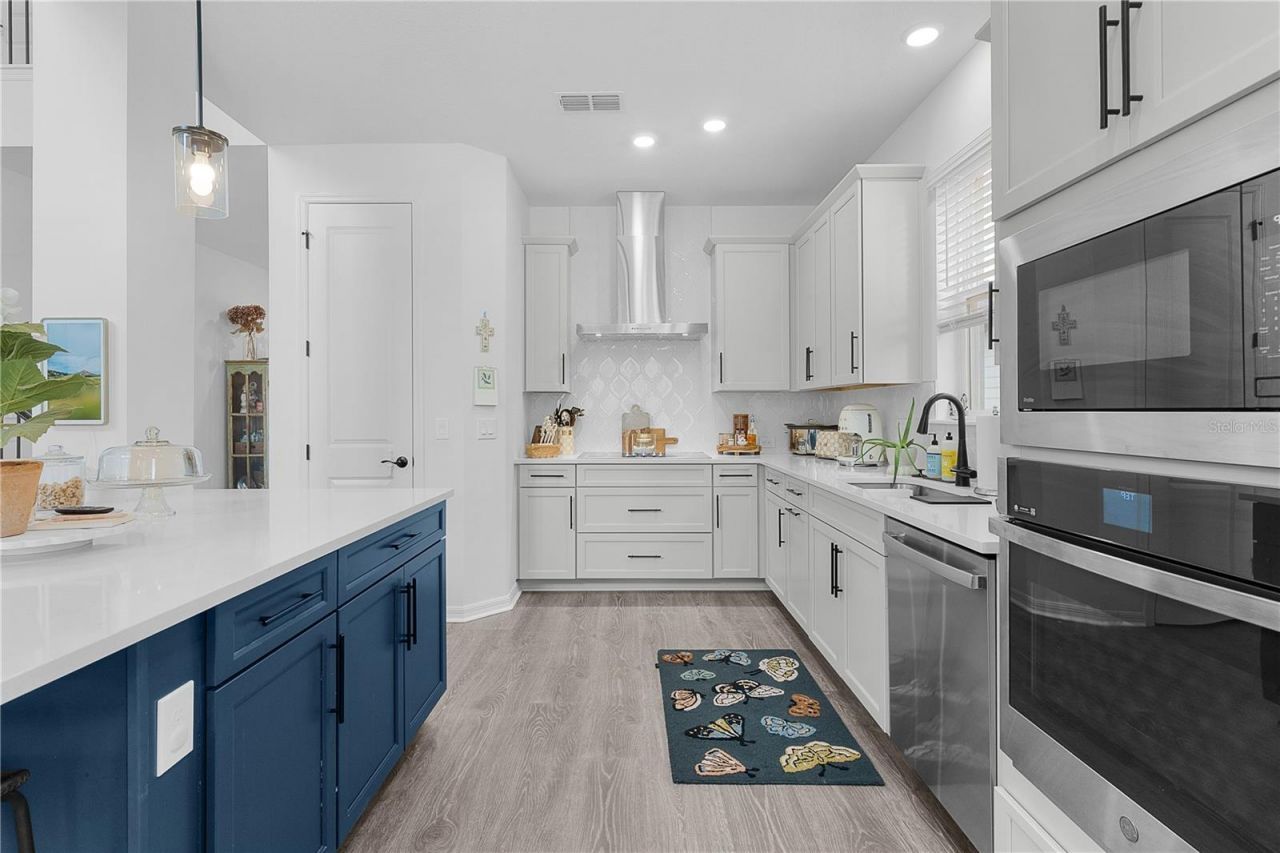 16983 Cedar Valley Circle, Clermont, FL 34711 Photo