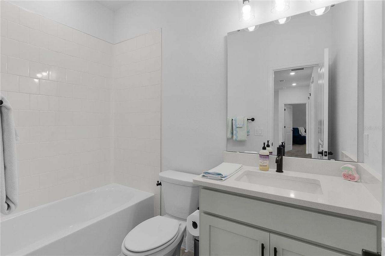 16983 Cedar Valley Circle, Clermont, FL 34711 Photo