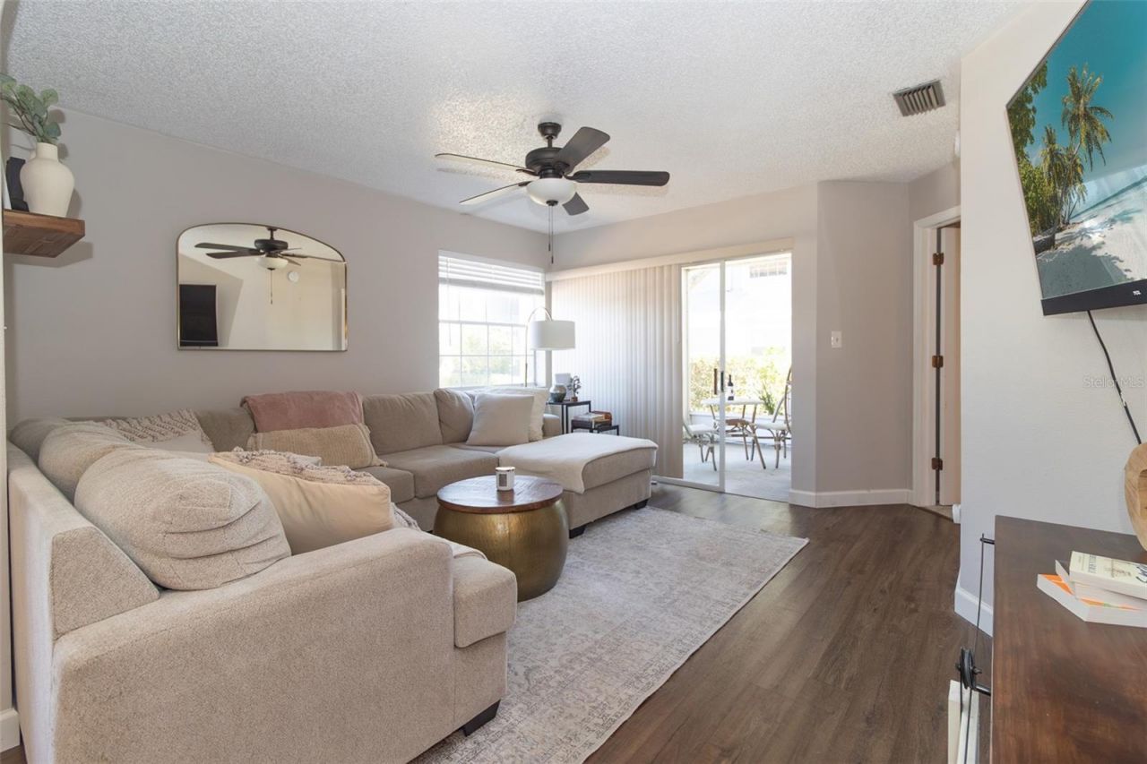 6916 Stones Throw Circle N, Unit 9102, Saint Petersburg, FL 33710 Photo