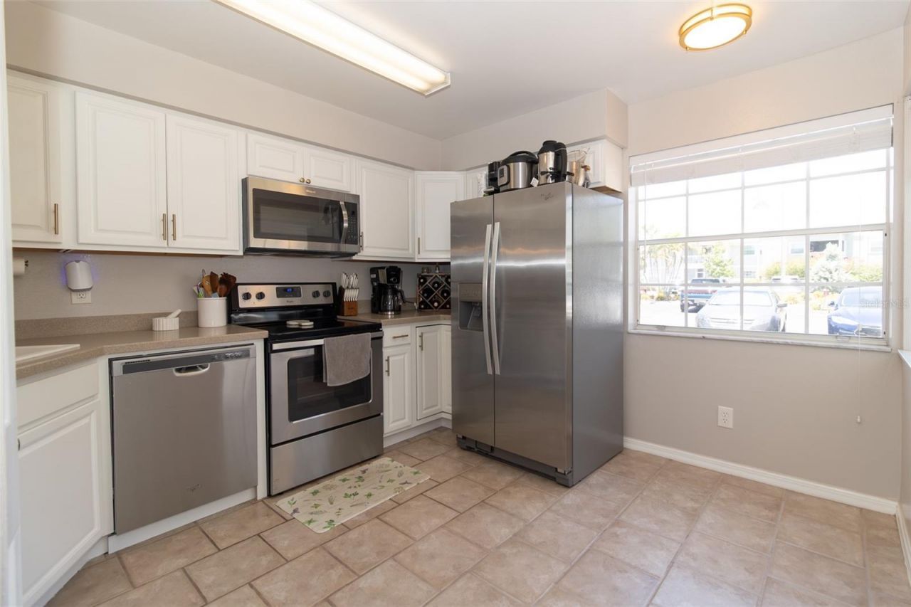 6916 Stones Throw Circle N, Unit 9102, Saint Petersburg, FL 33710 Photo