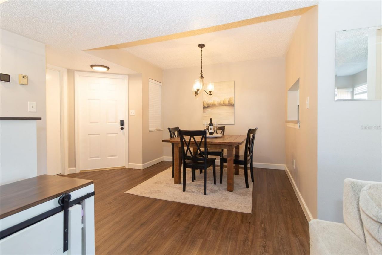 6916 Stones Throw Circle N, Unit 9102, Saint Petersburg, FL 33710 Photo