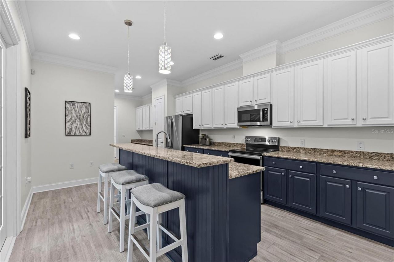 480 Gilman Place N, Saint Petersburg, FL 33716 Photo