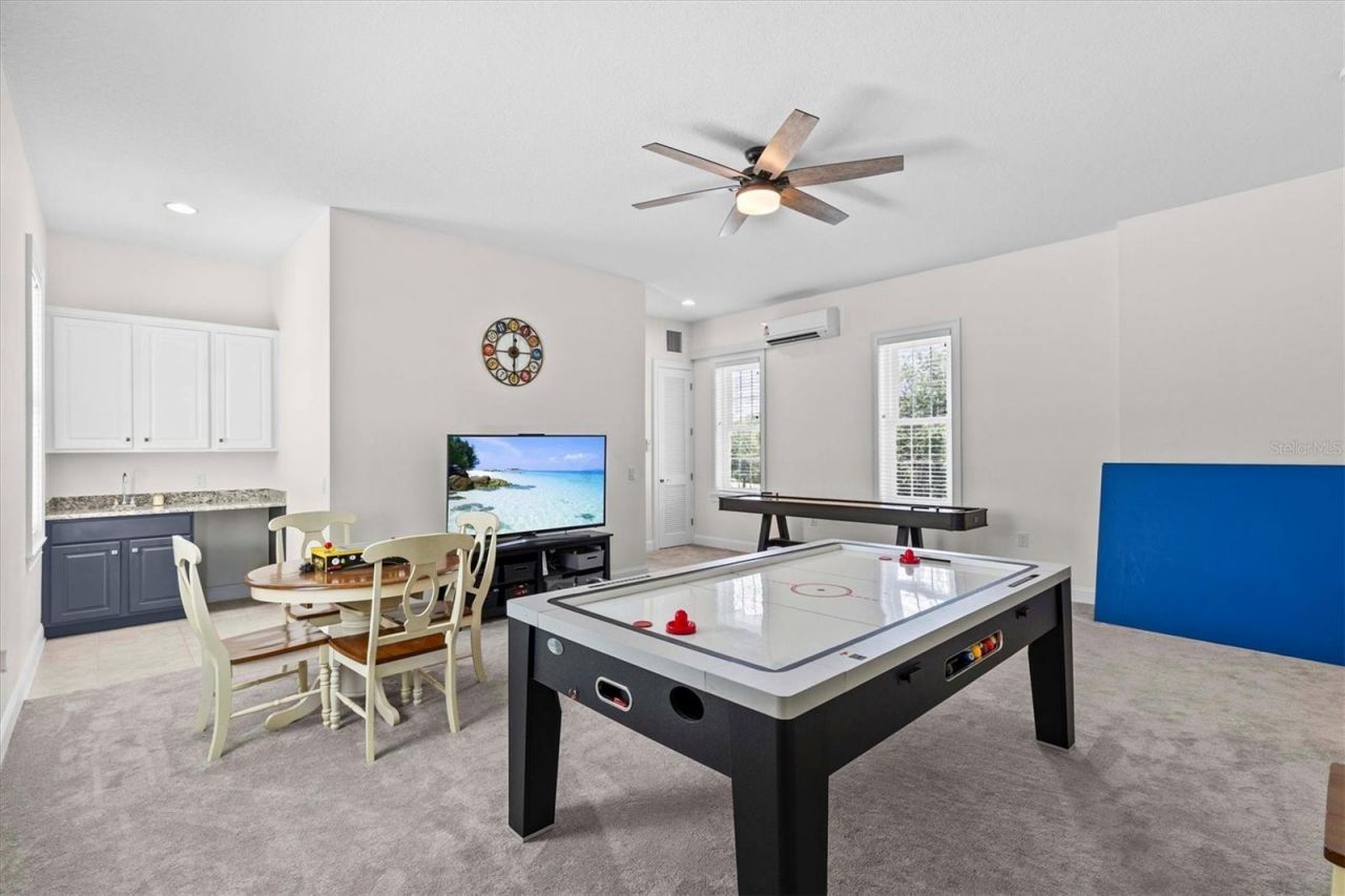 480 Gilman Place N, Saint Petersburg, FL 33716 Photo