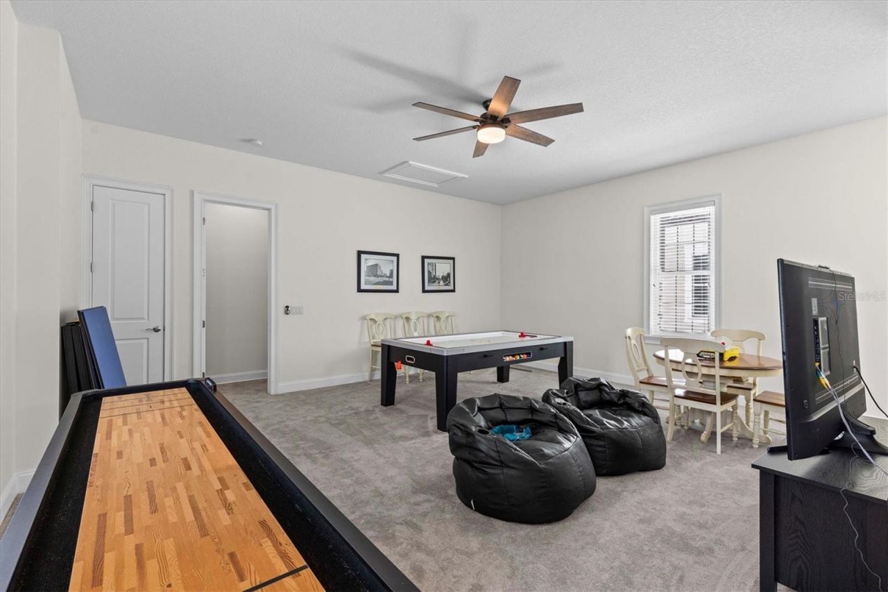480 Gilman Place N, Saint Petersburg, FL 33716 Photo