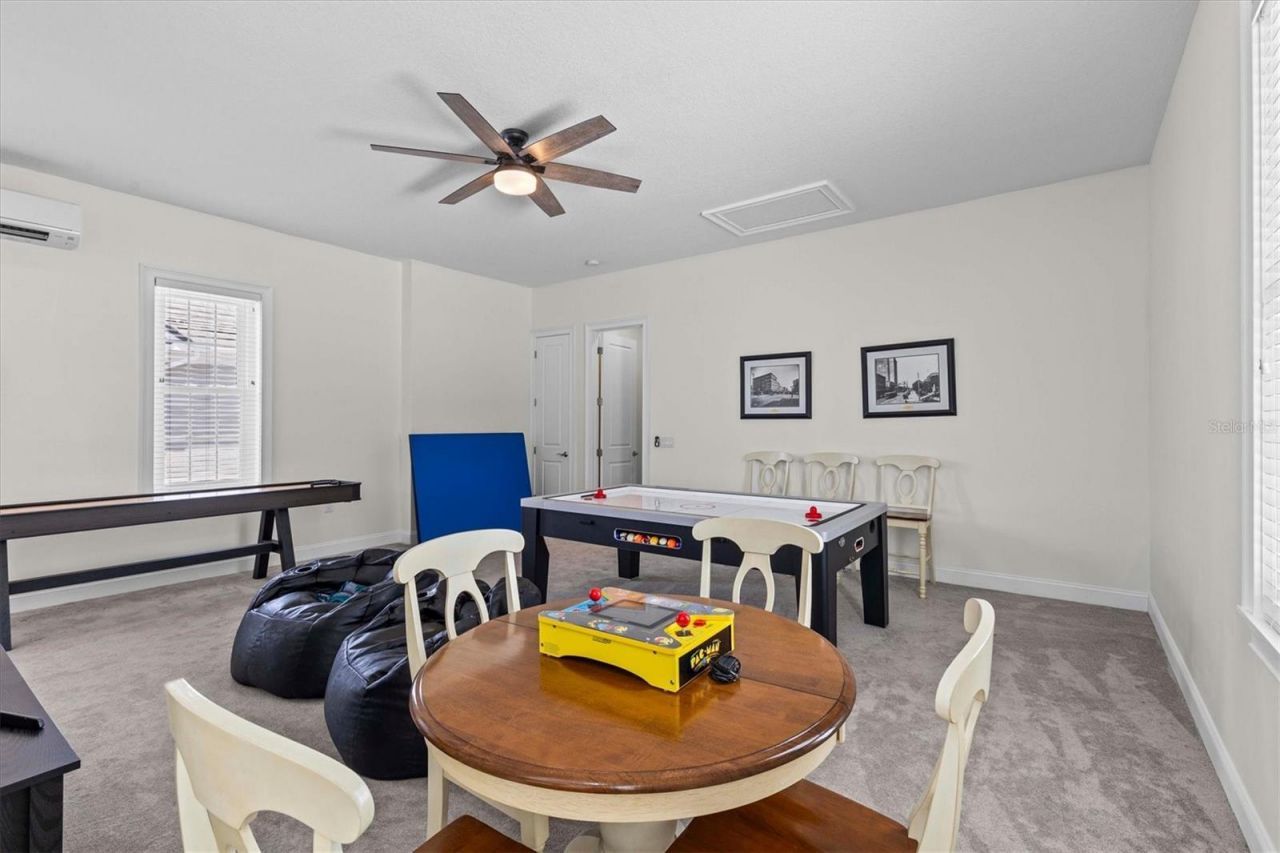 480 Gilman Place N, Saint Petersburg, FL 33716 Photo