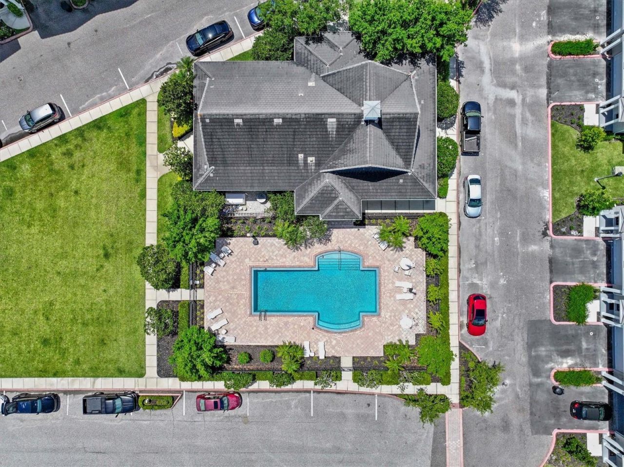 480 Gilman Place N, Saint Petersburg, FL 33716 Photo