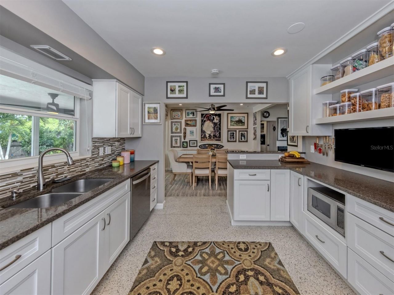 632 Park Drive, Bradenton, FL 34209 Photo