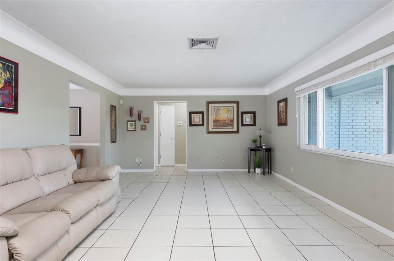 6743 16th Avenue N, Saint Petersburg, FL 33710 Photo