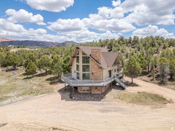 1790 E PAUNSAUGUNT CLIFFS DR , Hatch, UT 84735