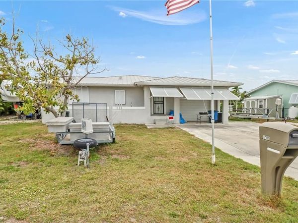 17731 Broadway AVE , FORT MYERS BEACH, FL 33931