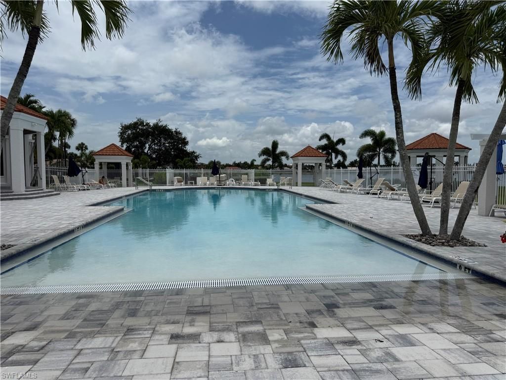 7750 Jewel Ln, Unit 101, Naples, FL 34109 Photo