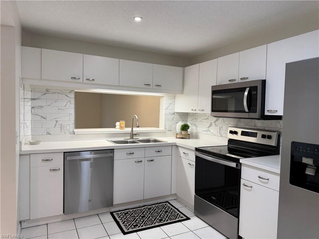 7750 Jewel Ln, Unit 101, Naples, FL 34109 Photo