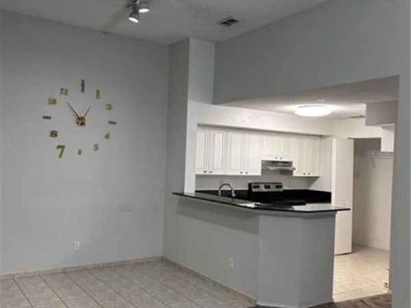 8225 Ibis Club DR, Unit 216, NAPLES, FL 34104
