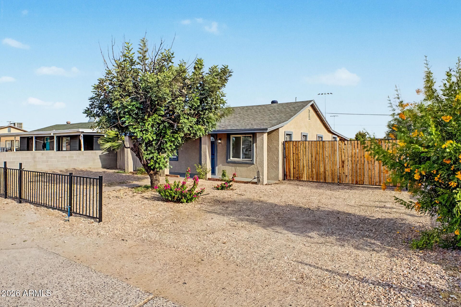 3435 W Holly Street, Phoenix, AZ 85009 Main Photo