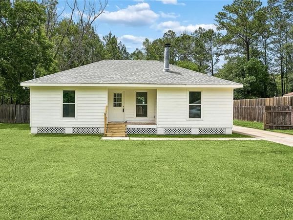 26315 SUNRISE LAKE DR Drive , Lacombe, LA 70445