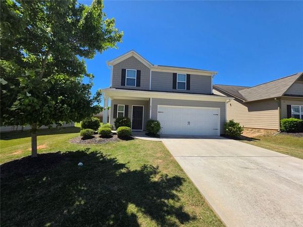 899 Independence Avenue , Pendergrass, GA 30567