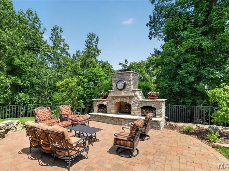 Property Image 80
