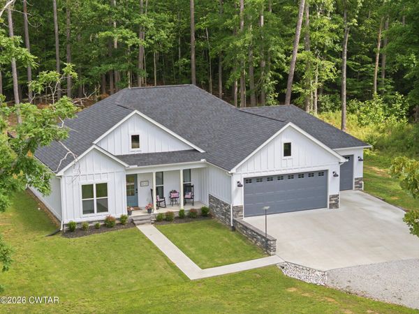 302 Excalibur Trail , Cedar Grove, TN 38321