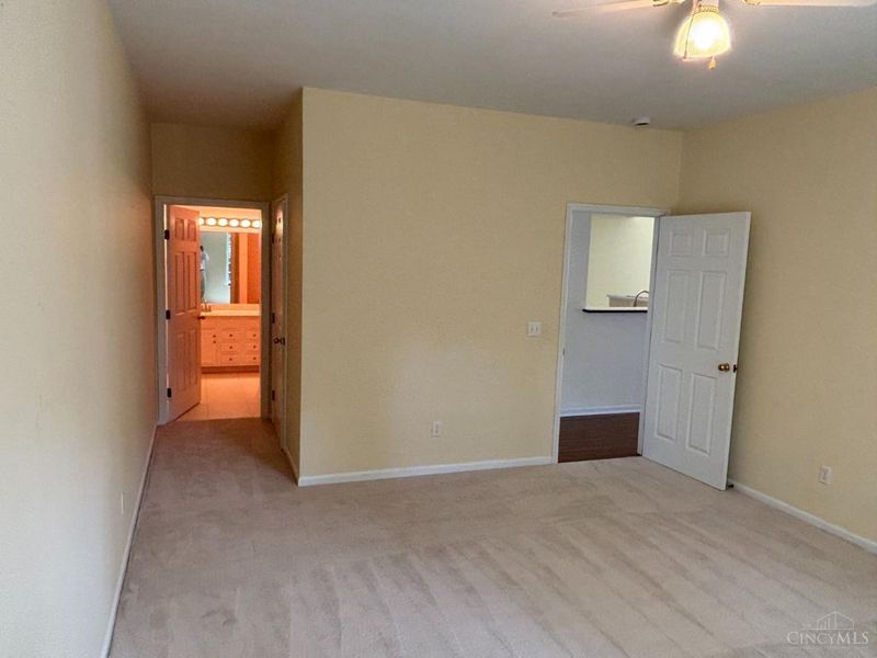 1103 Traverse Creek Drive, Miami Twp, OH 45150 Photo 20