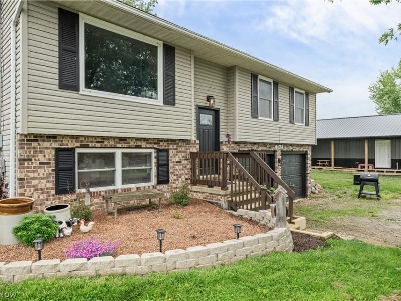 2142 Tarragon Drive , West Salem, OH 44287 Photo 6
