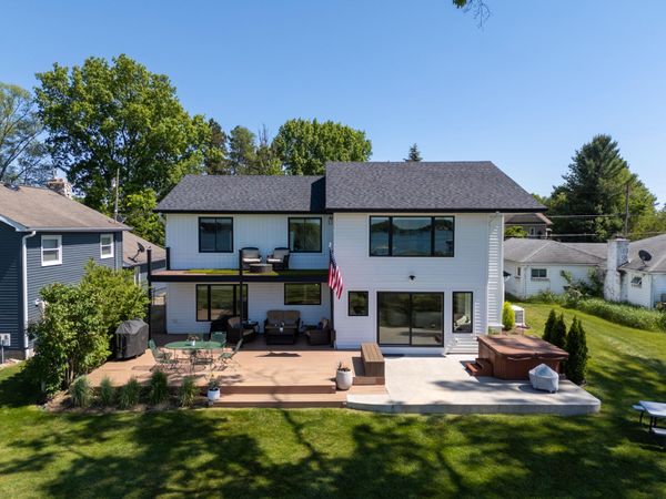7611 S Indian Lake Drive, Vicksburg, MI 49097