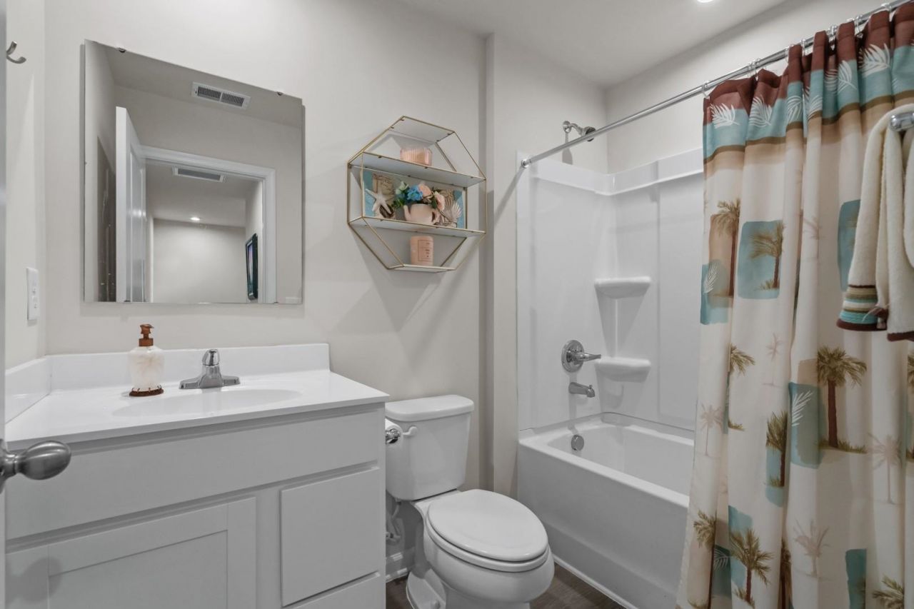 142 Villa Grande St.  Photo 26