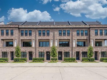 2401 Canton Street, Unit 1005, Dallas, TX 75201