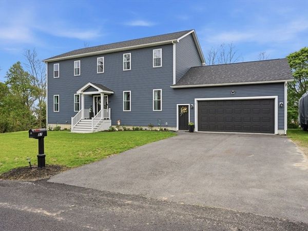 57 Oneil Rd, Somerset, MA 02725