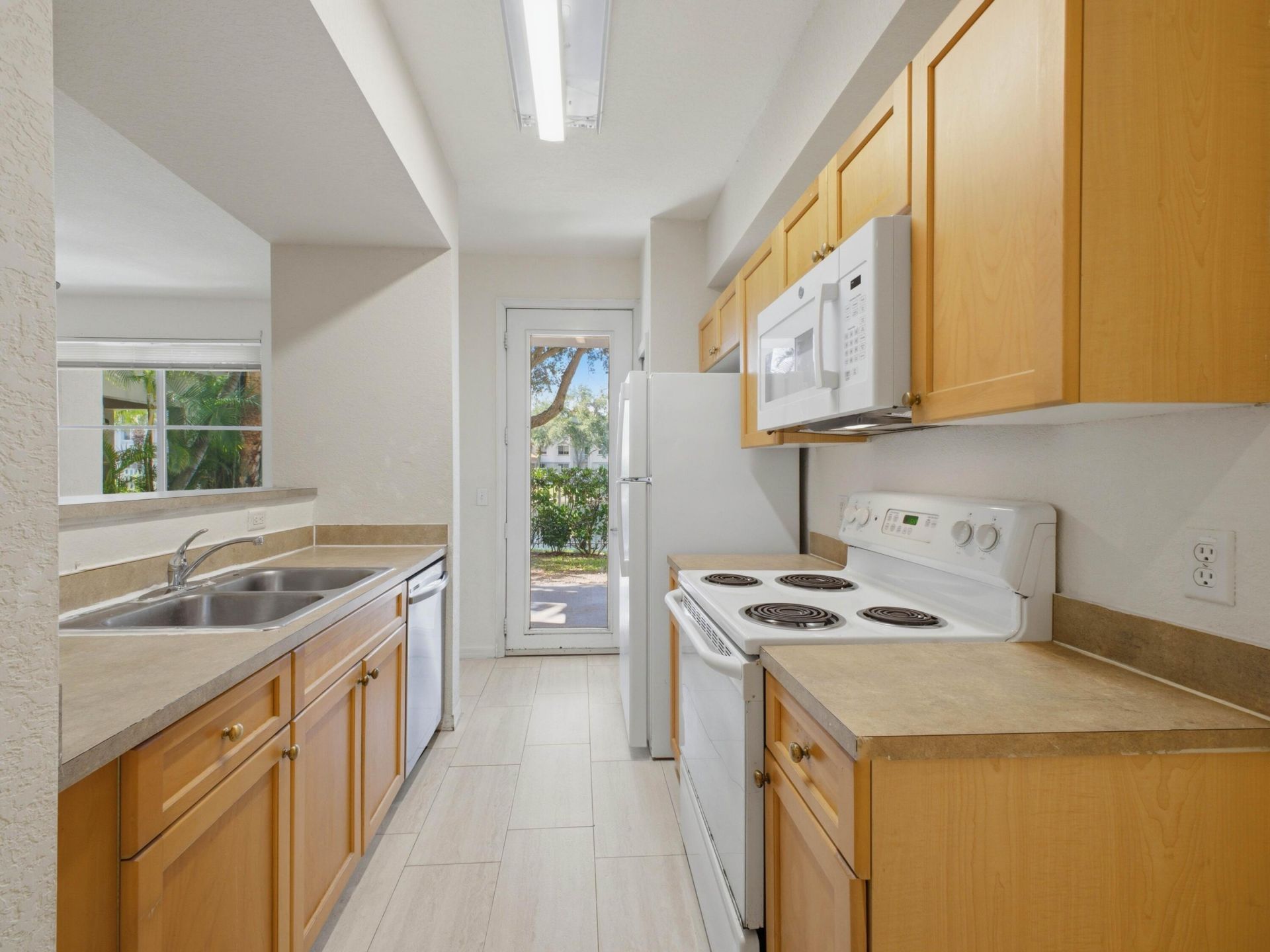 11041 Legacy Boulevard, Unit 103, Palm Beach Gardens, FL 33410 Photo