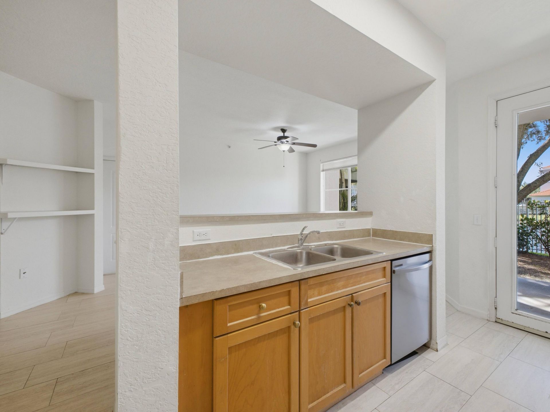 11041 Legacy Boulevard, Unit 103, Palm Beach Gardens, FL 33410 Photo
