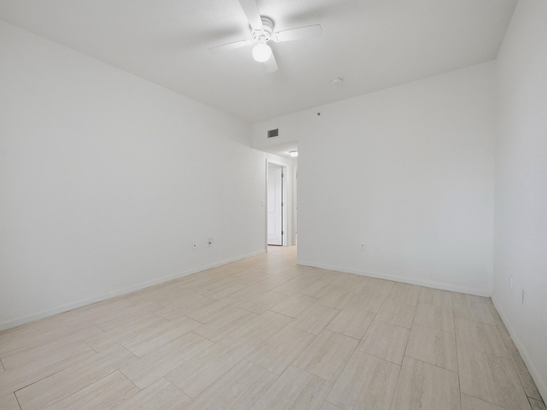 11041 Legacy Boulevard, Unit 103, Palm Beach Gardens, FL 33410 Photo
