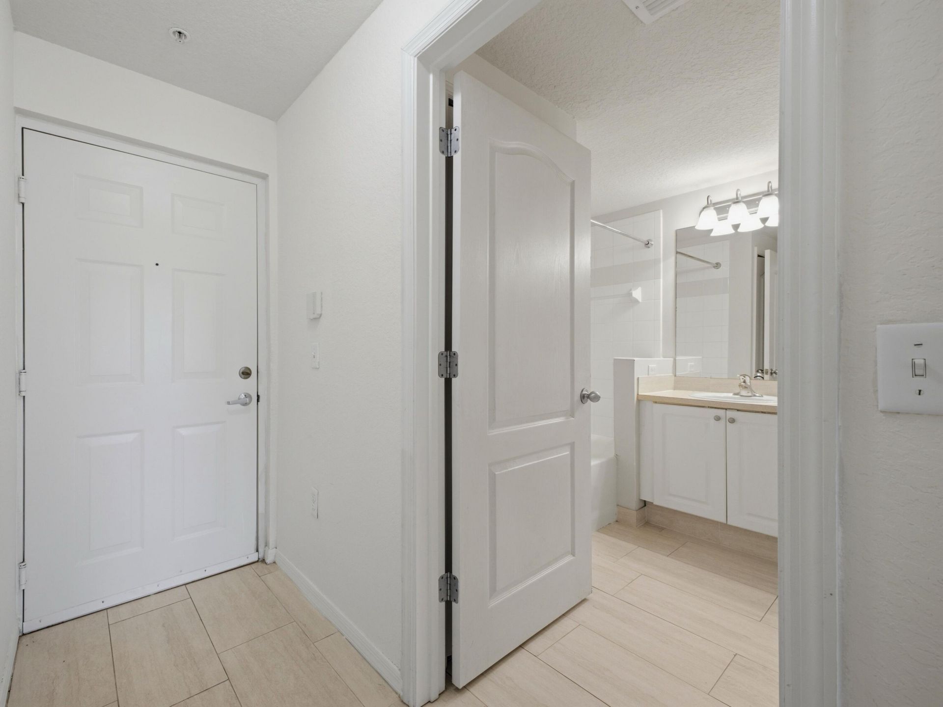 11041 Legacy Boulevard, Unit 103, Palm Beach Gardens, FL 33410 Photo