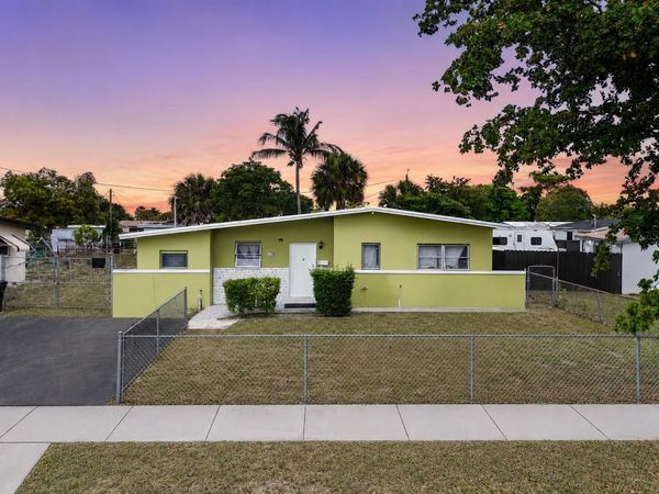 1706 NW 26th Avenue, Fort Lauderdale, FL 33311